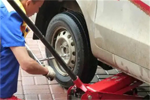 西秀附近拖车24小时服务热线电话